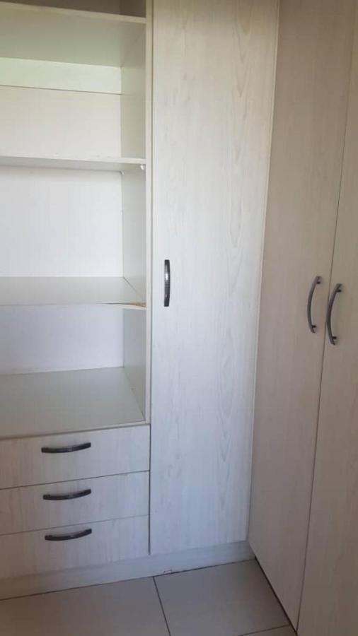Carlcyn Homestay Gaborone Luaran gambar